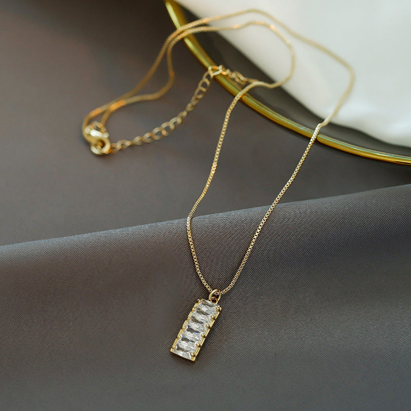 "Caléon" Stacked Crystal Necklace